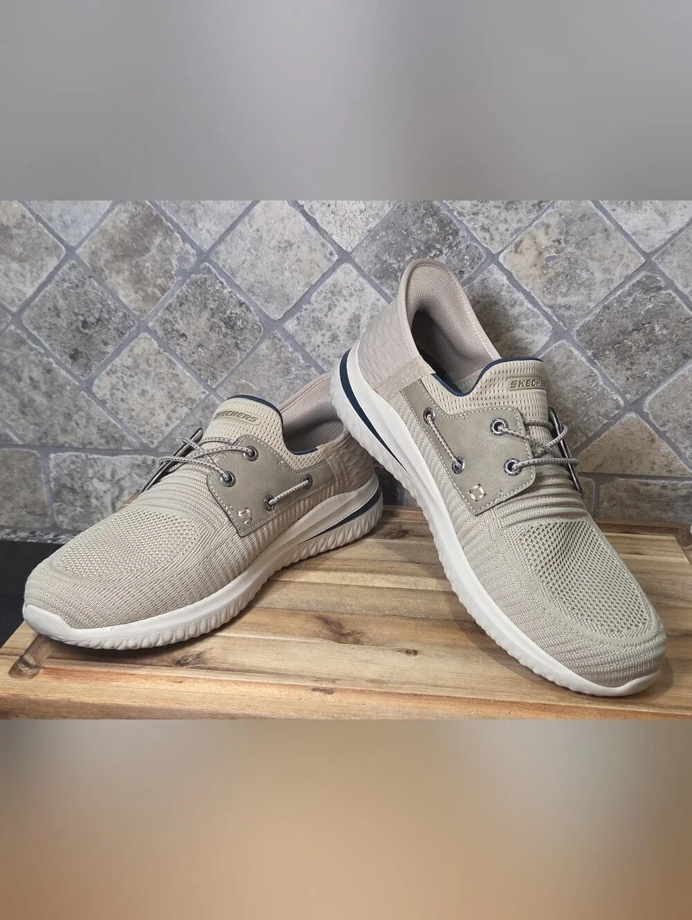 Mens Skechers Hands Free Slip-Ins Delson 3.0-Roth Taupe Casual Size 10 M